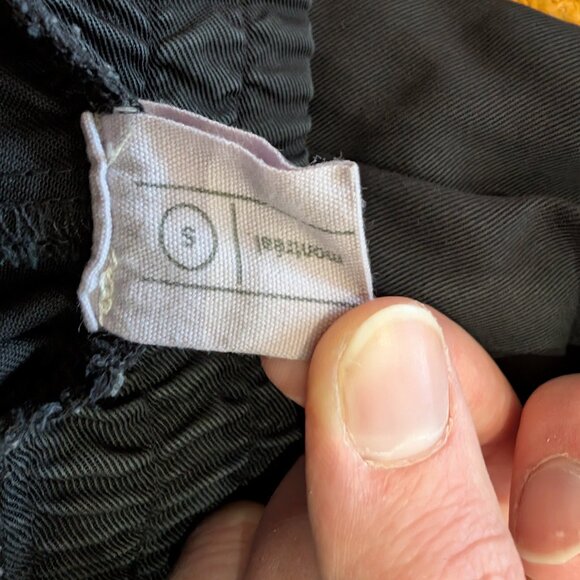 Black tapered trousers - Picture 3 of 3